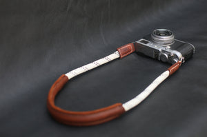 White climbing rope depressurize camera strap - windmup