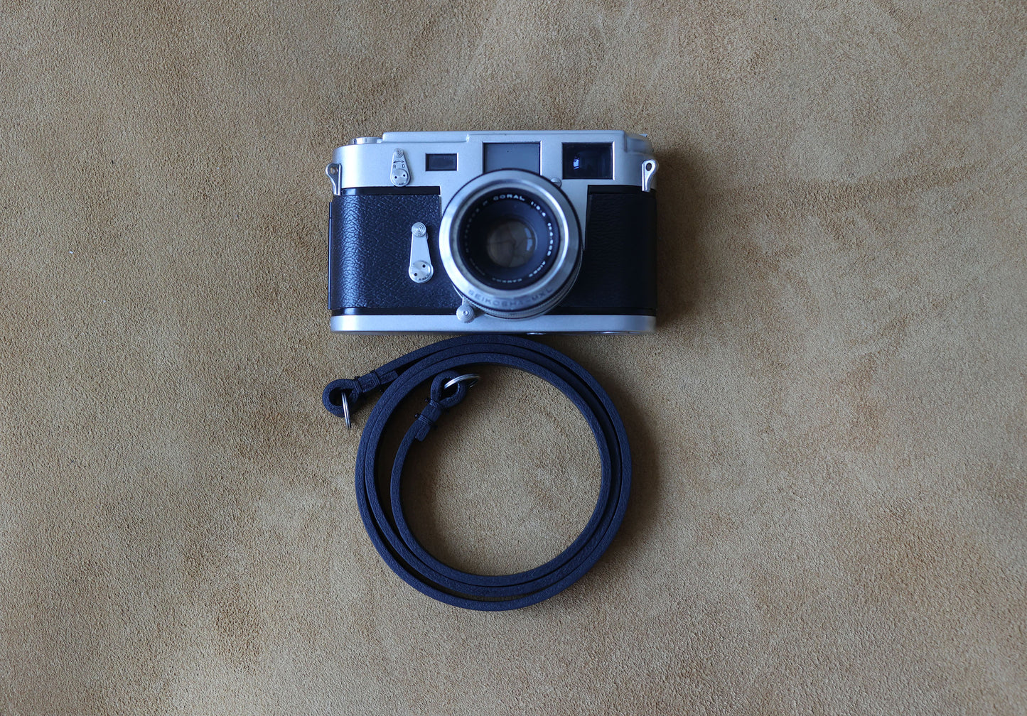 Handmade Black Leather Camera Strap – 10mm Wide Full-Grain Buffalo, Minimalist Design