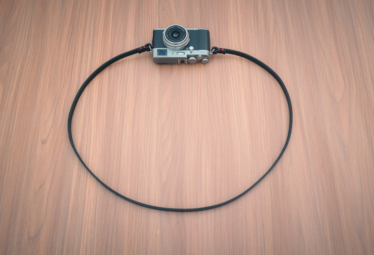 Round leather protection pads for the metal camera strap rings