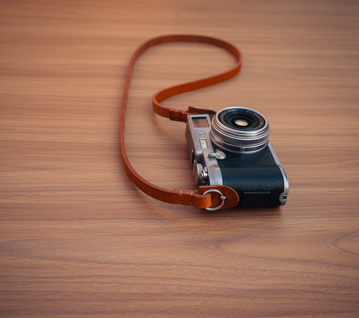 Black vegetable-tanned leather camera strap