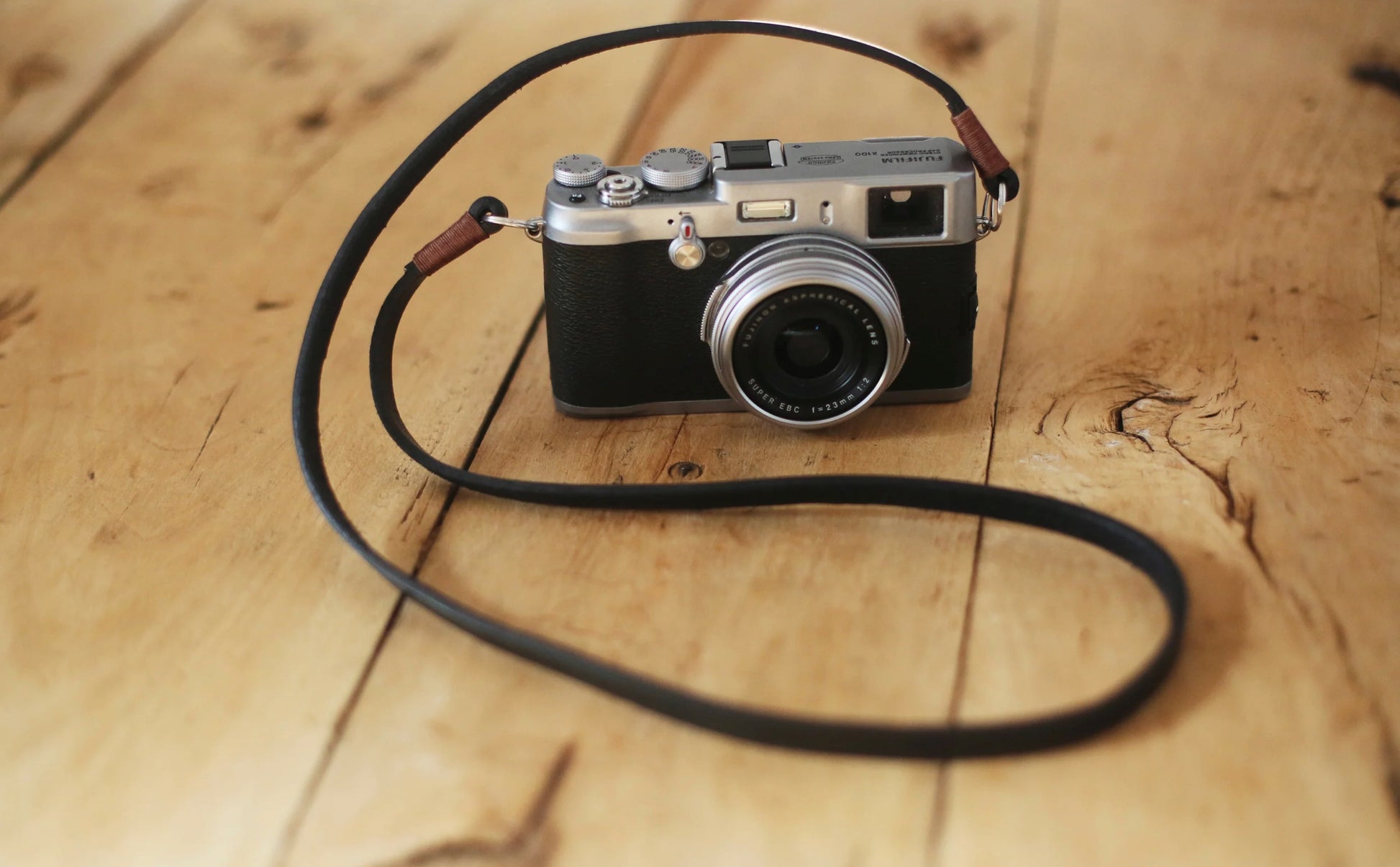 Classic black leather strap with artisan touch coffee