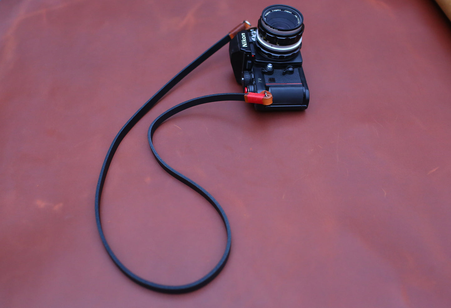 Classic neck-hang camera strap full-grain leather