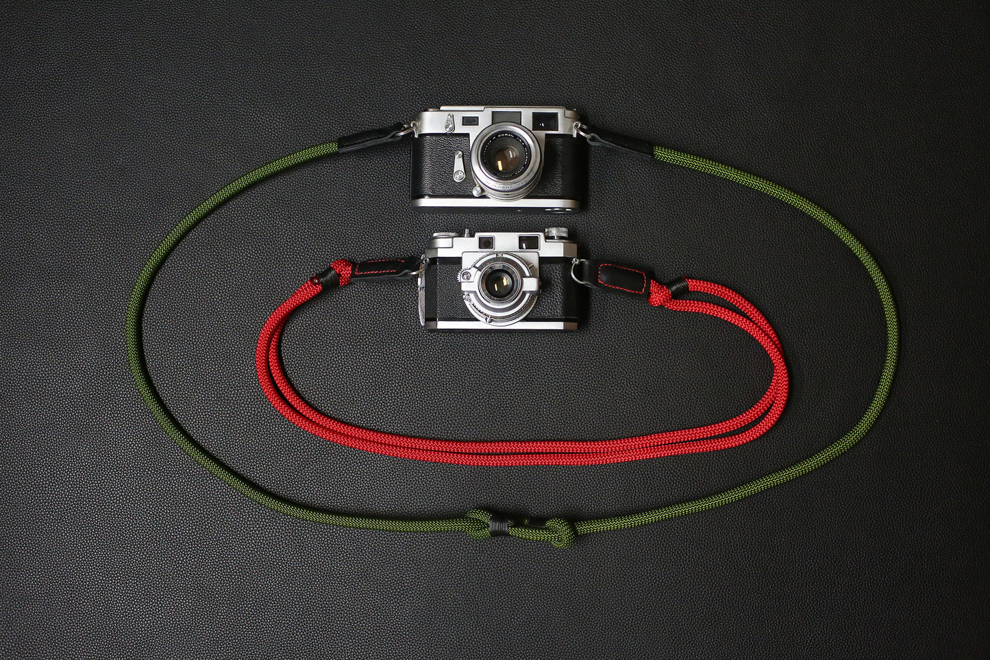 Windmup adjustable rope camera strap in military green and red