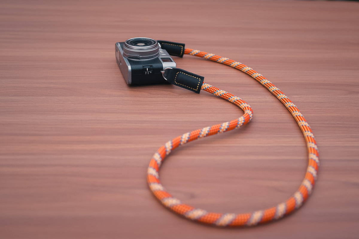 Windmup orange climbing rope strap designed for photographers