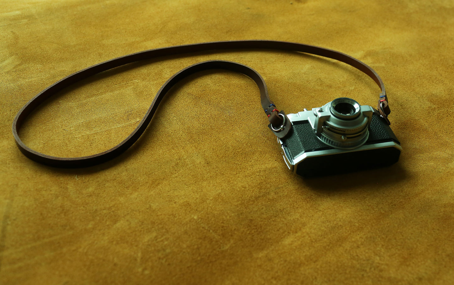 Windmup premium leather camera gear and accessories