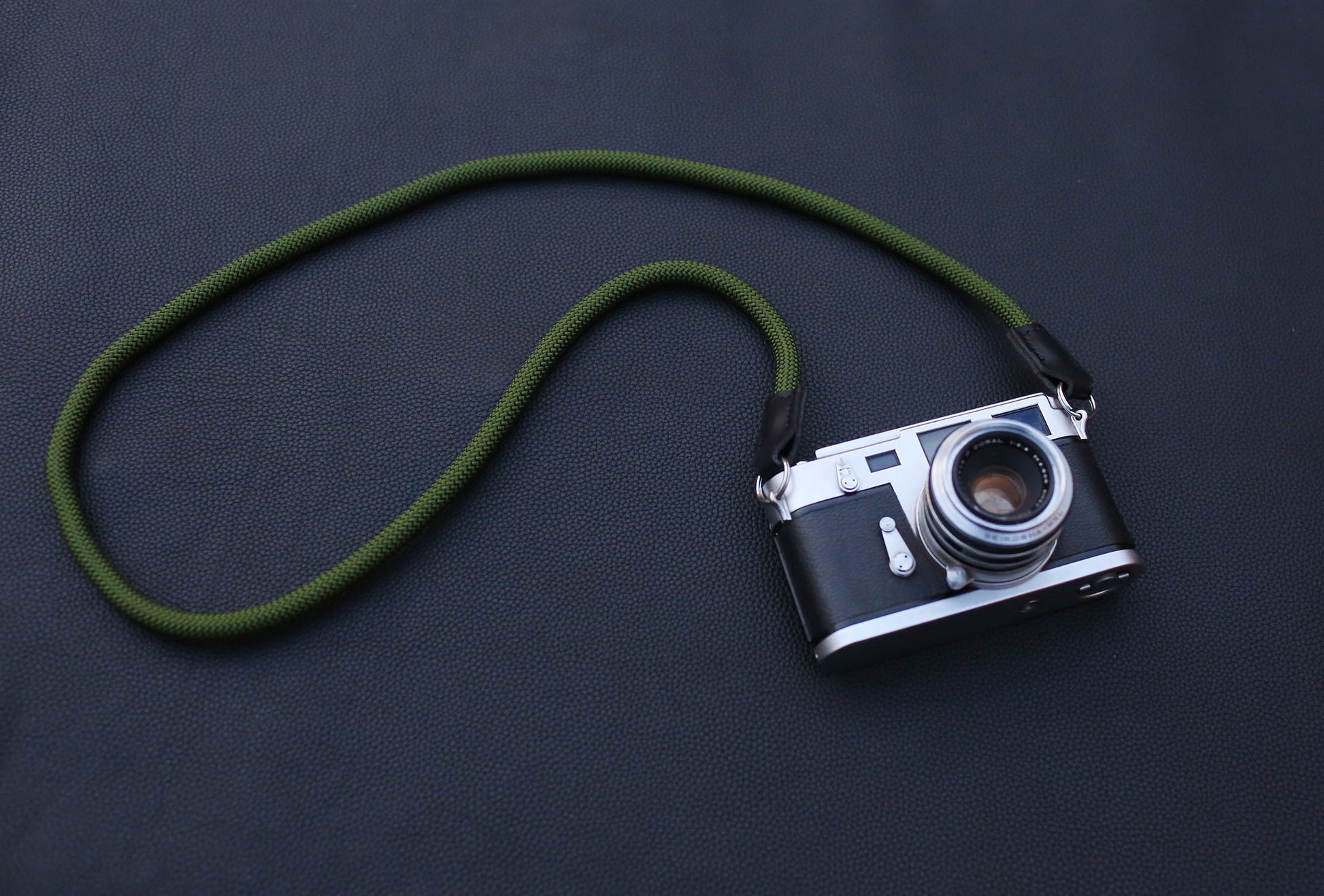 upgraded leather ends short structure minimal design