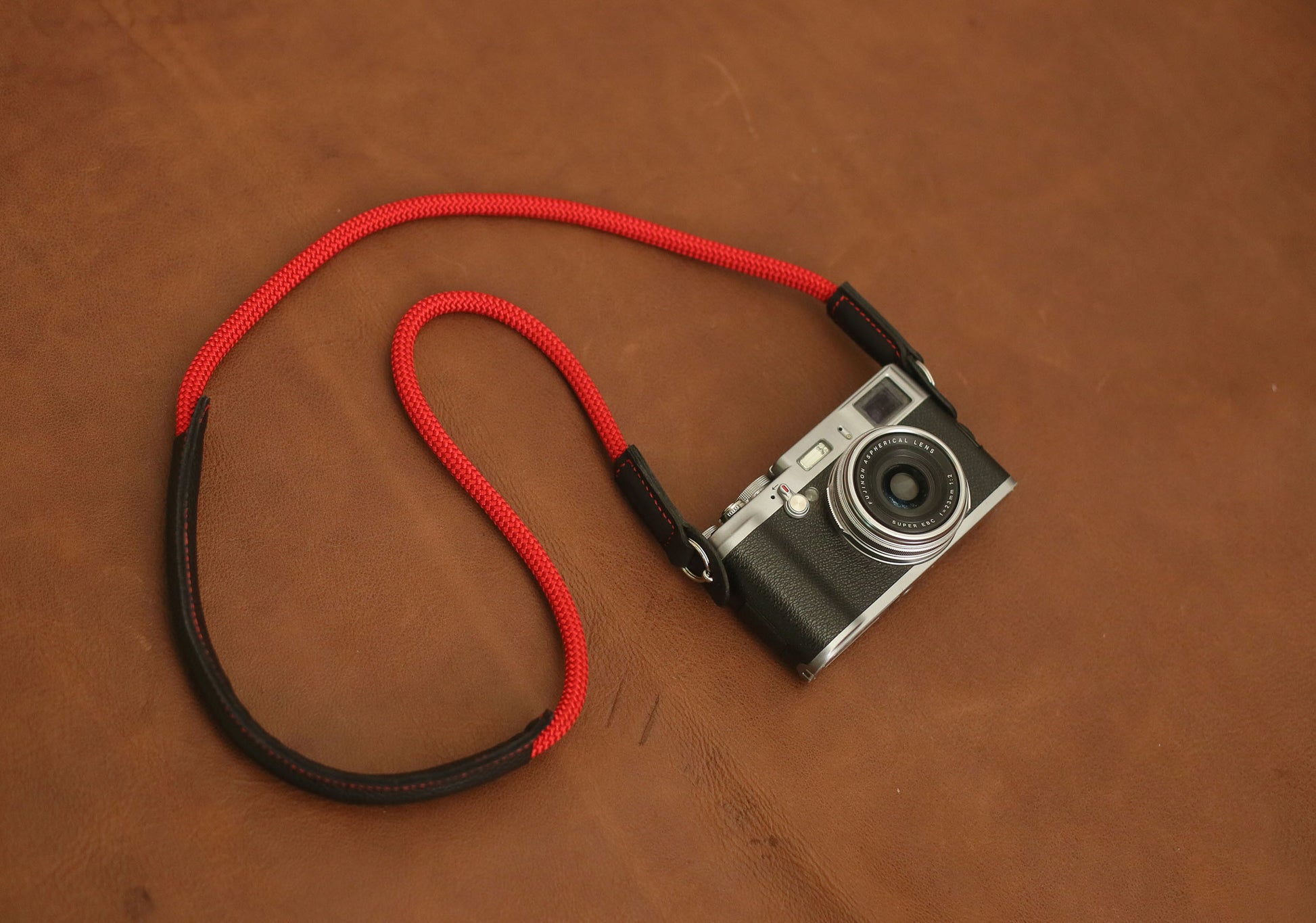 Street photography red rope strap with shoulder comfort pad