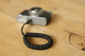 All black hand weave camera wrist band strap simplicity  type B | windmup - windmup