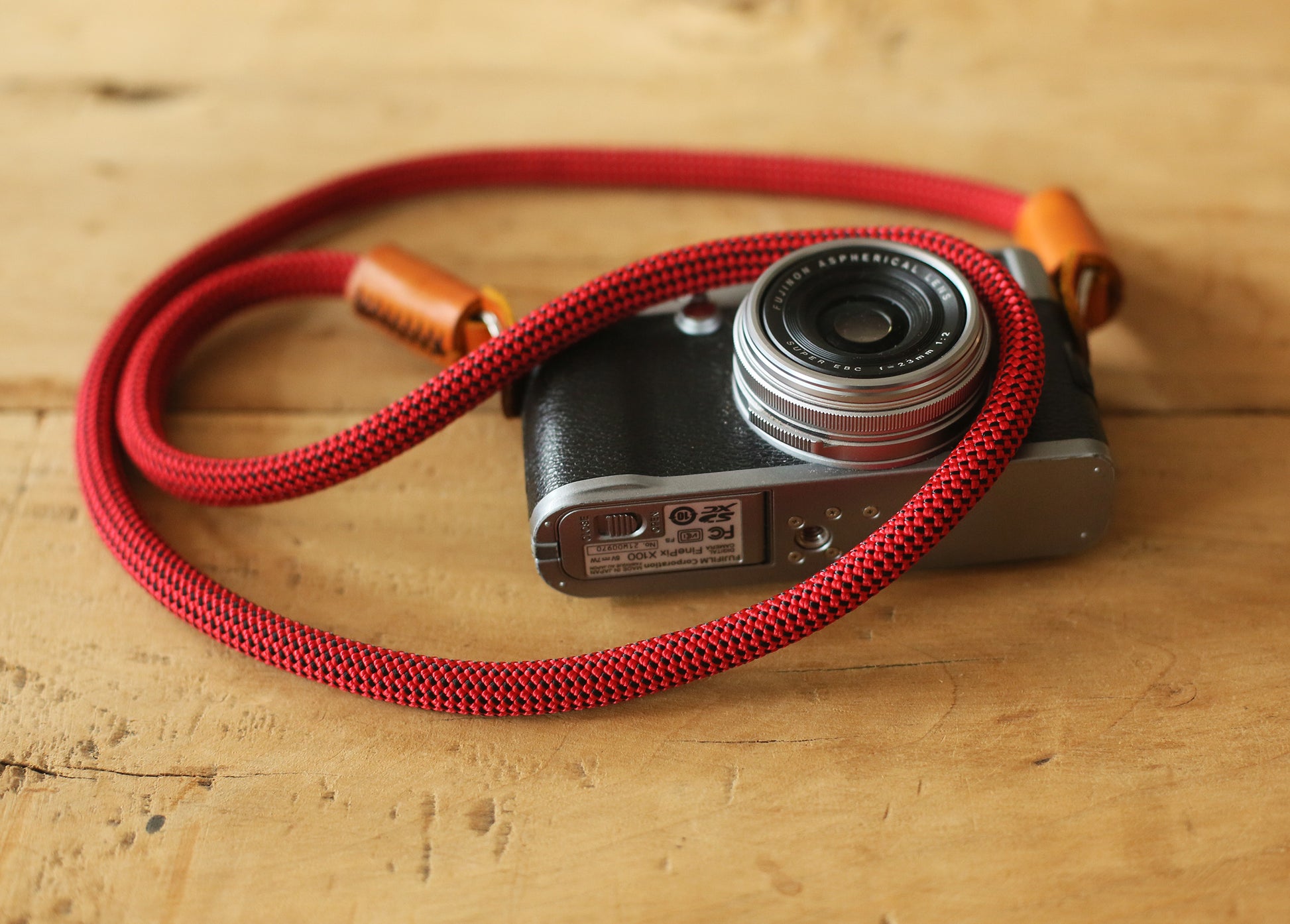 Best Camera Strap Handmade Red and black spots climbing rope brown leather | windmup.com - windmup