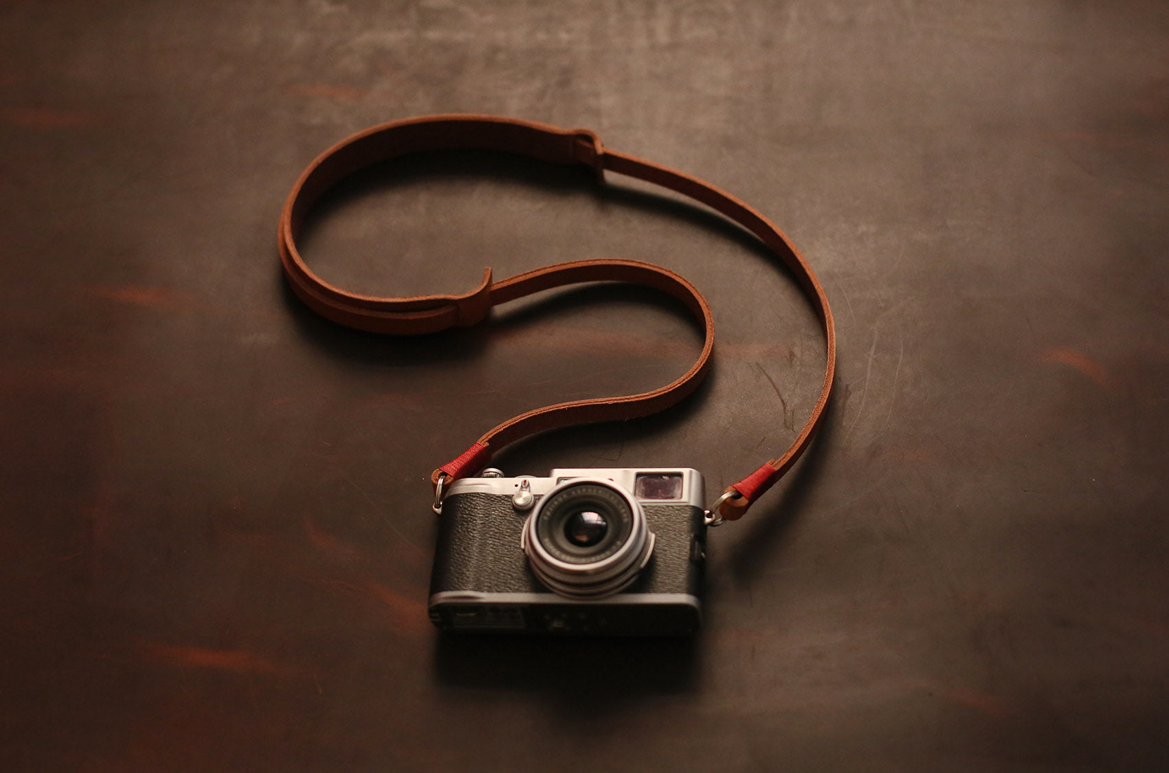 Brown leather camera strap handmade shoulder pad | windmup - windmup
