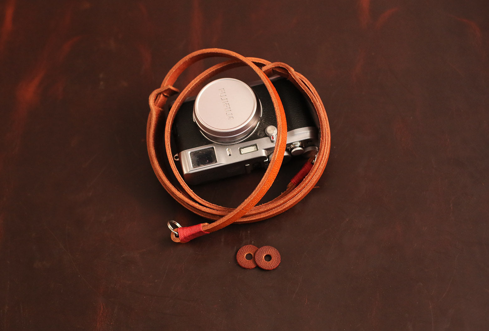 Brown leather camera strap handmade shoulder pad | windmup - windmup