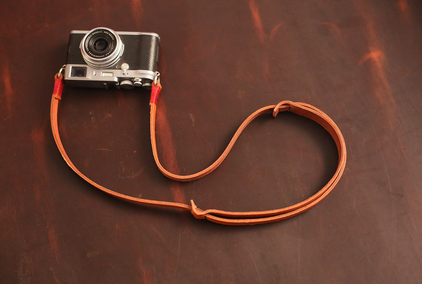 Brown leather camera strap handmade shoulder pad | windmup - windmup