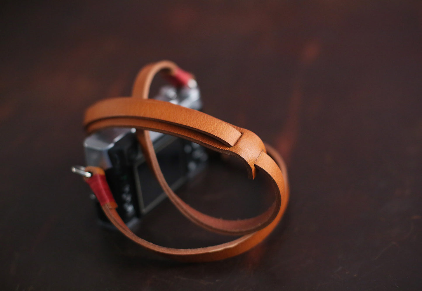 Brown leather camera strap handmade shoulder pad | windmup - windmup