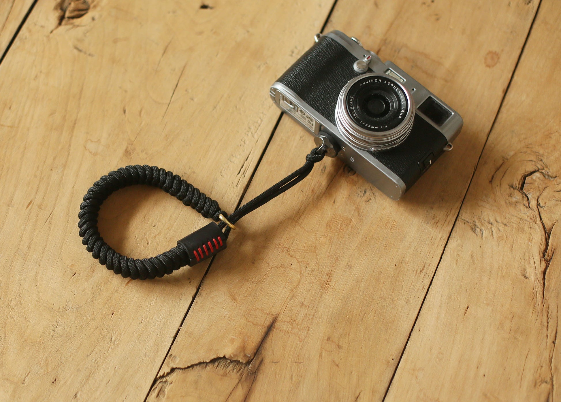 Secure parachute rope wrist strap for cameras