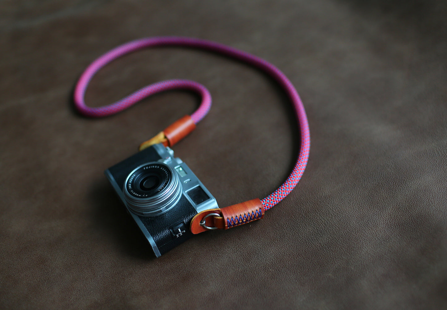    COOL Red blue Spot Climbing rope 10mm brown leather handmade Camera strap