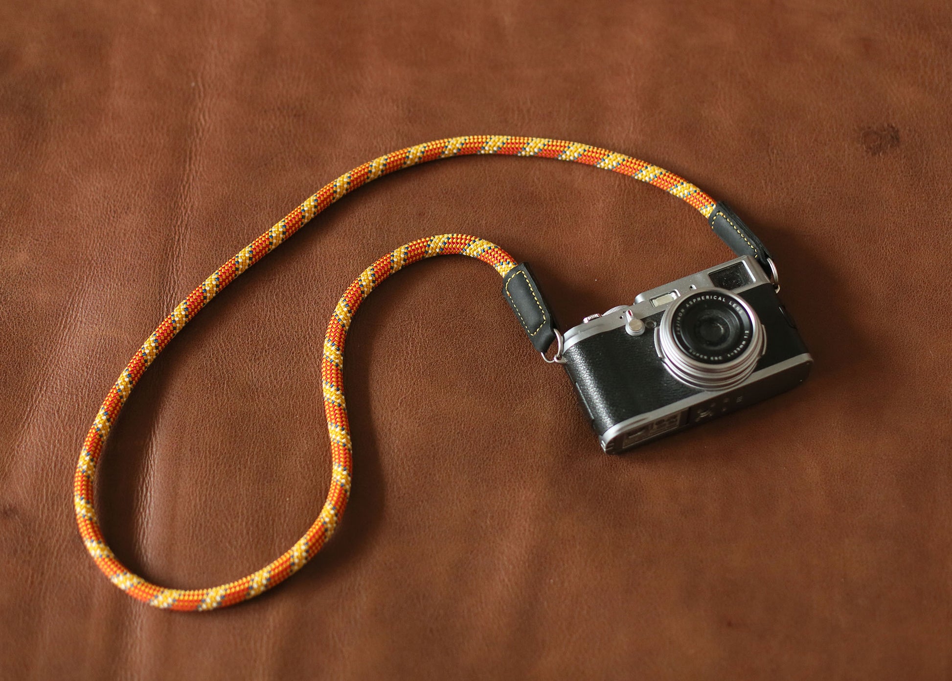 Windmup orange rope strap for photographers who value durability