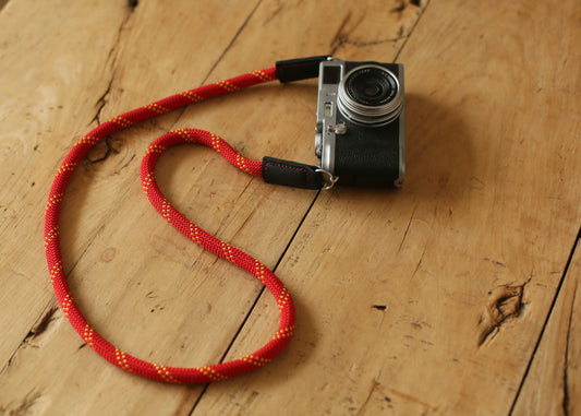 Camera neck strap handmade yellow pattern climbing rope black leather 10mm| Windmup - windmup