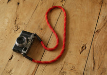 Camera neck strap handmade yellow pattern climbing rope black leather 10mm| Windmup - windmup