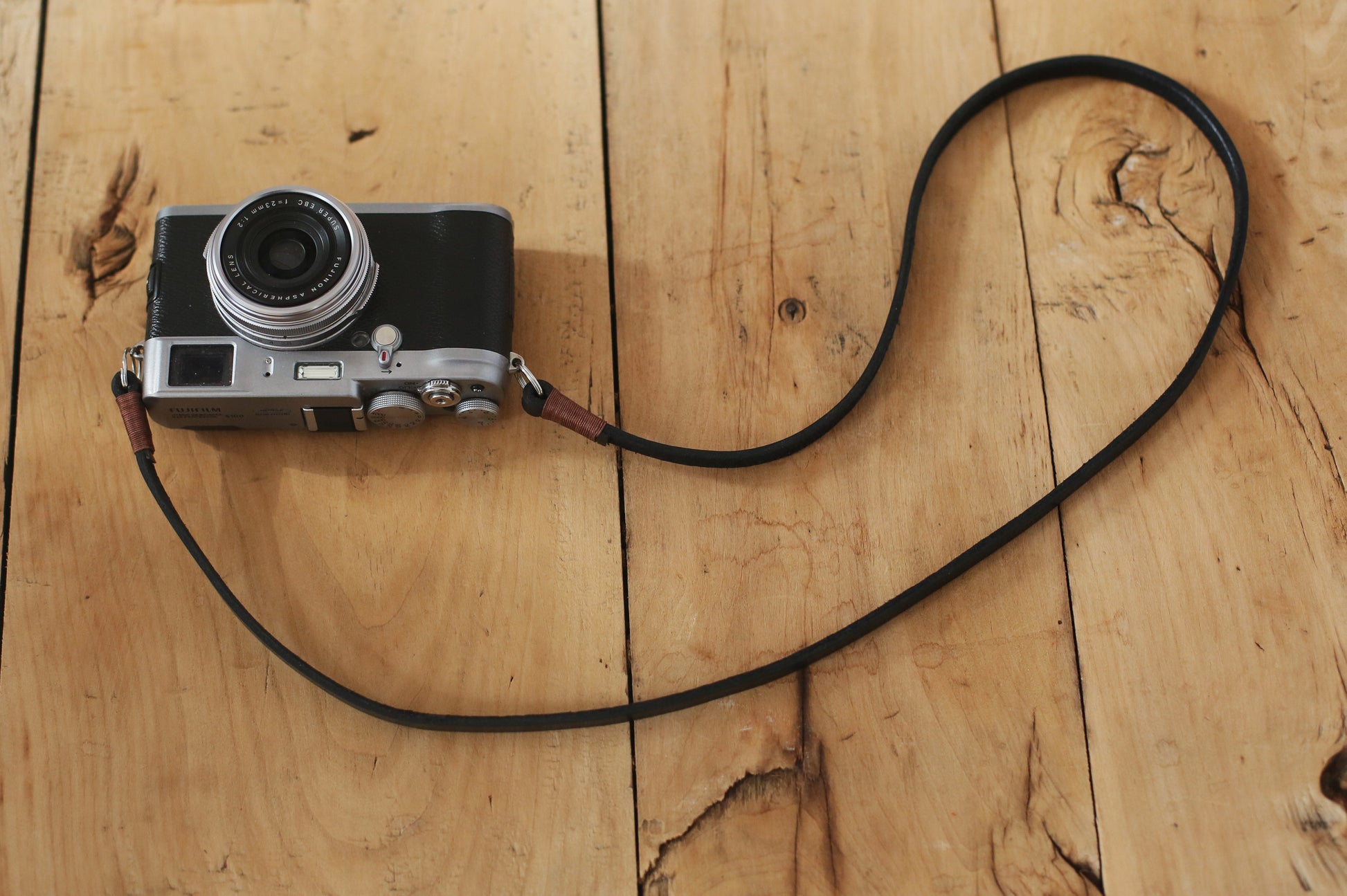 Coffee handmade black leather camera neck shoulder strap | Windmup.com - windmup