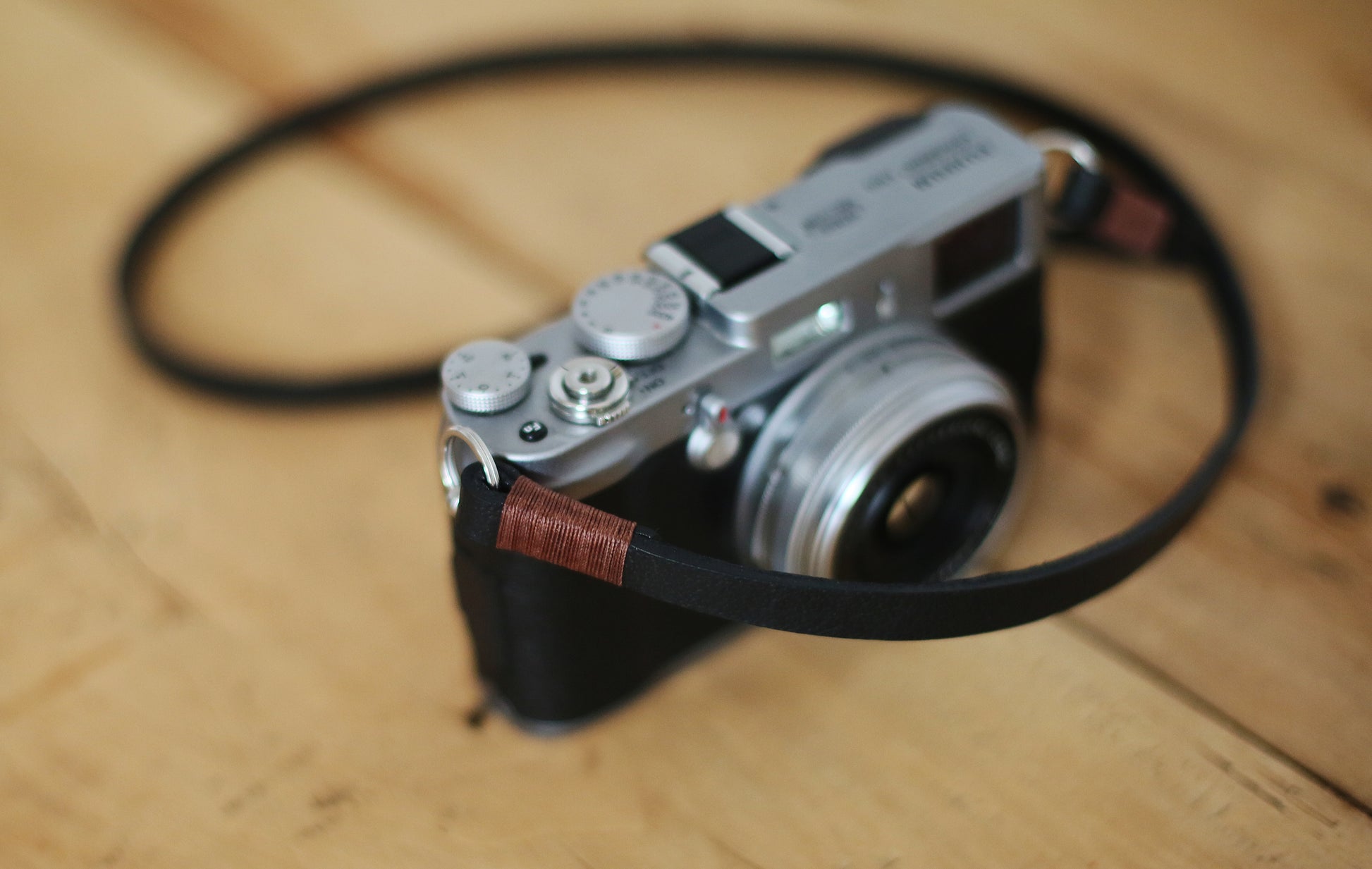 Coffee handmade black leather camera neck shoulder strap | Windmup.com - windmup