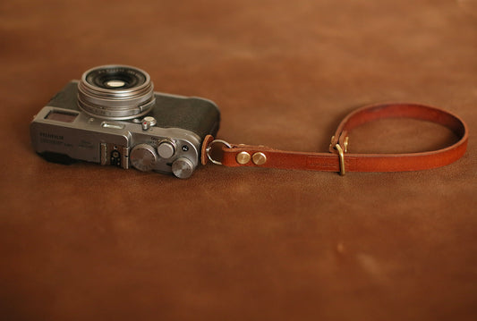 Brown leather handmade camera wrist strap band thickened | windmup.com - windmup