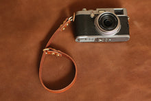 Brown leather handmade camera wrist strap band thickened | windmup.com - windmup