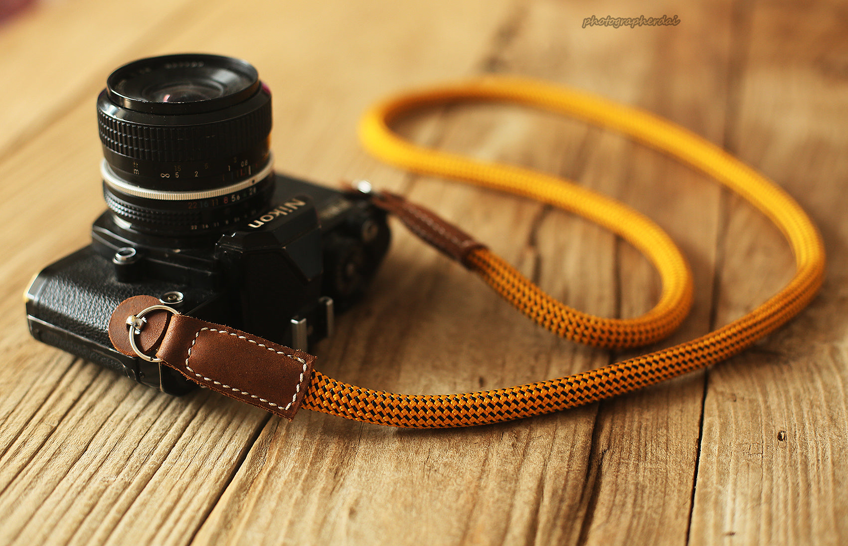 Handmade Camera Strap Dazzling Gold Climbing Rope &Windmup.com - windmup