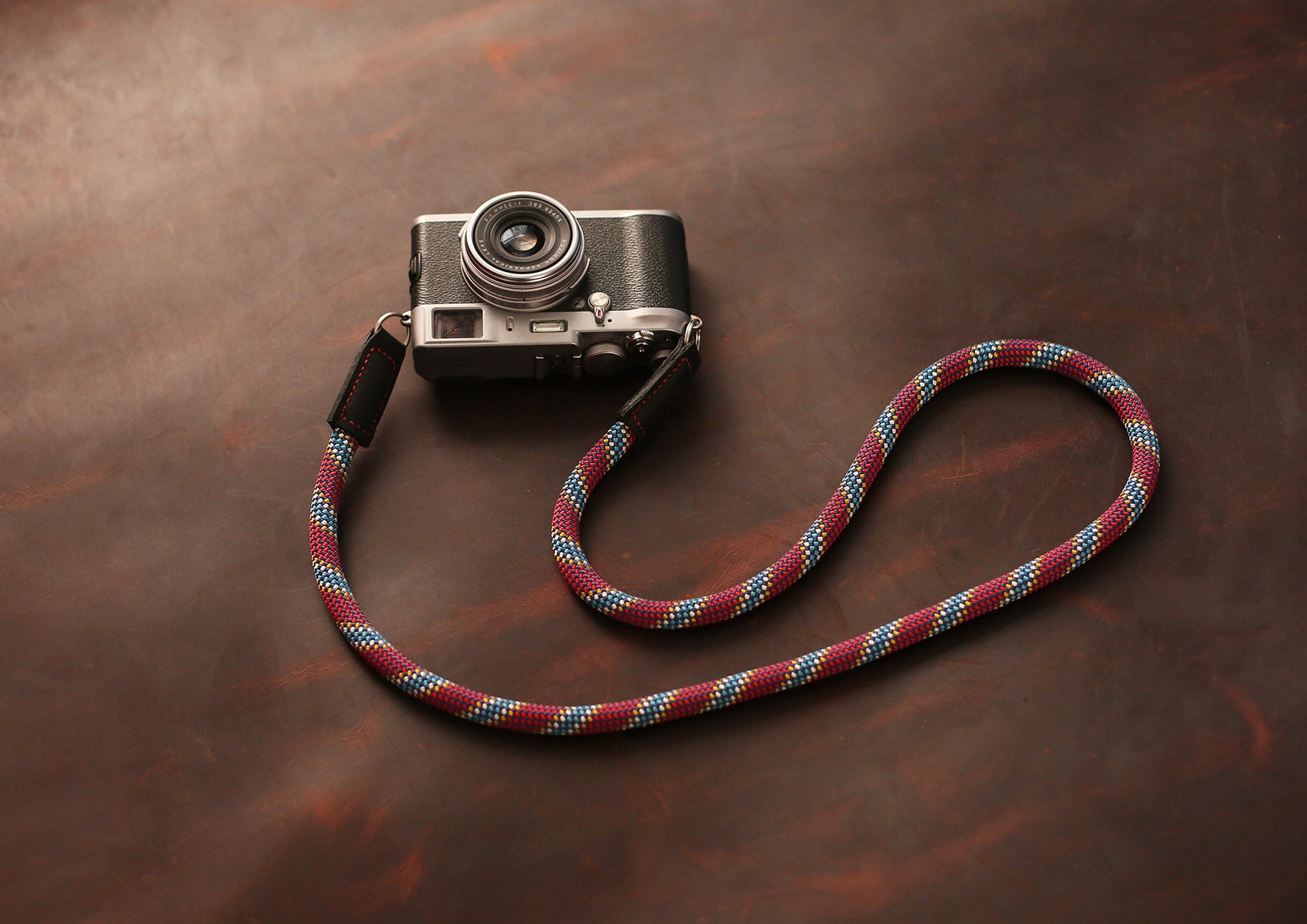 Red pattern camera neck strap climbing rope handmade leather | Windmup - windmup