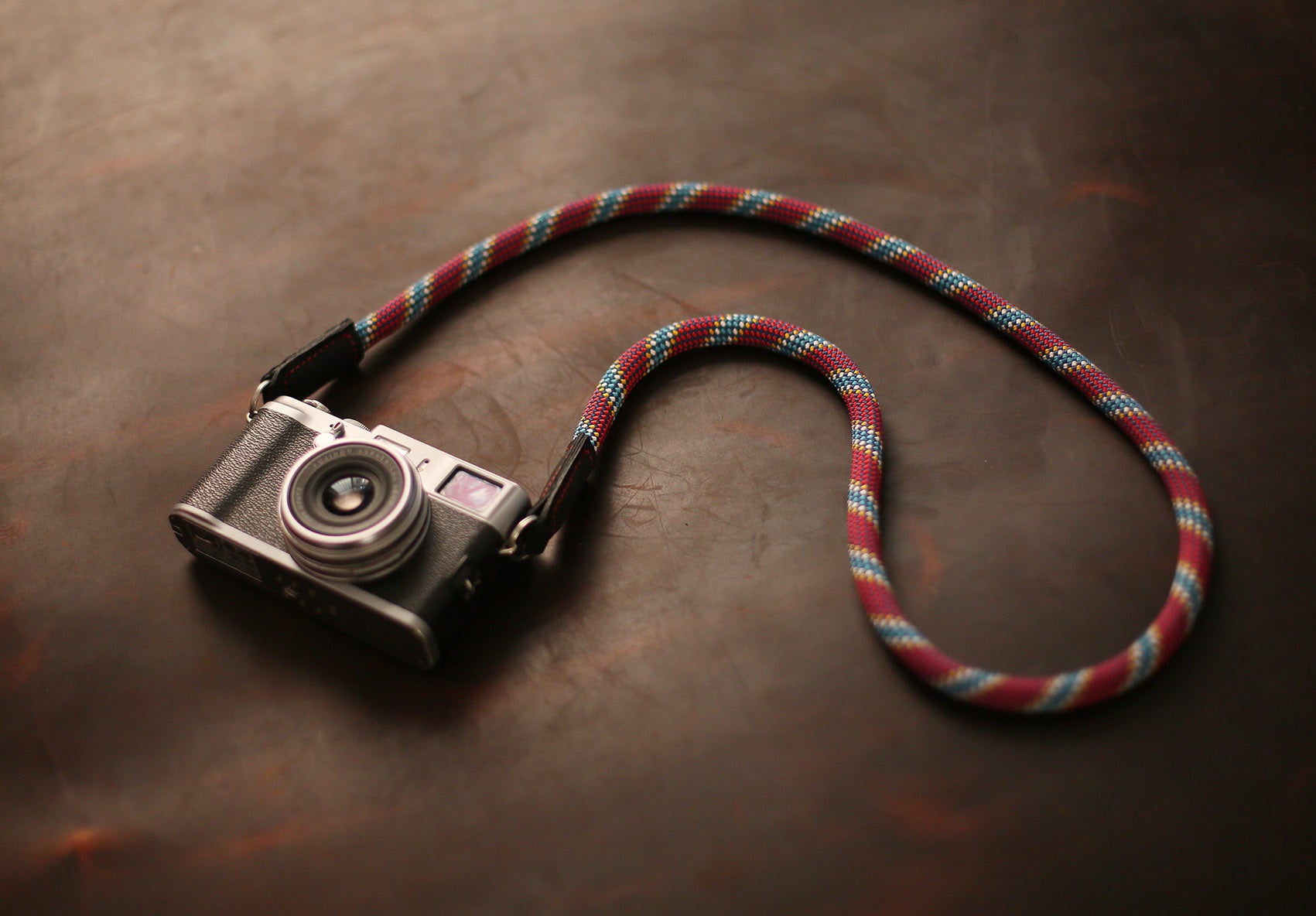 Red pattern camera neck strap climbing rope handmade leather | Windmup - windmup