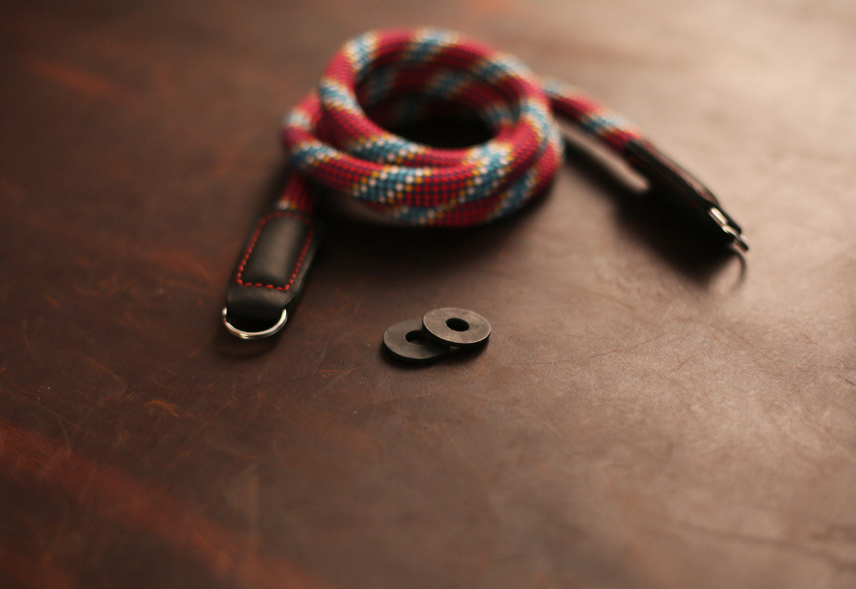 Red pattern camera neck strap climbing rope handmade leather | Windmup - windmup