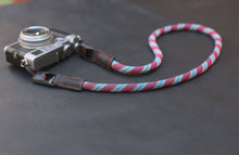 Red pattern quick release rope camera strap - windmup