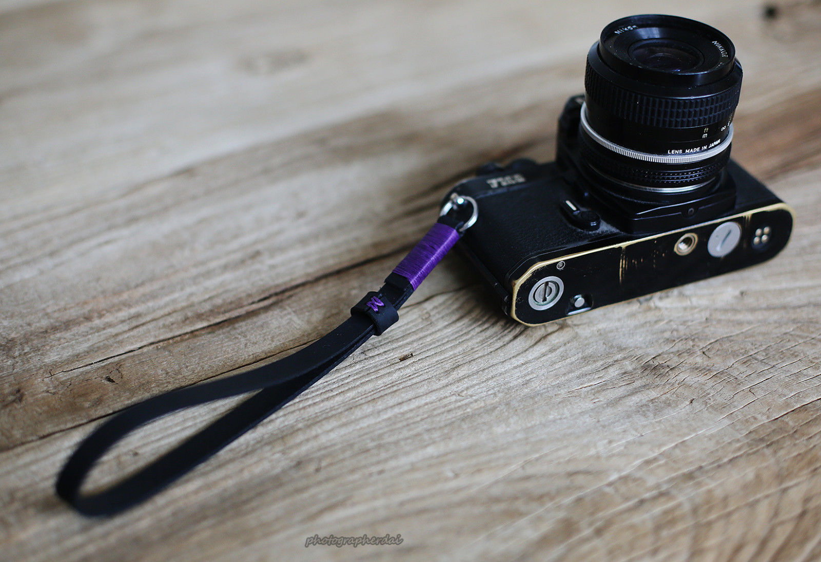 Black leather handmade camera wrist strap band violet | windmup.com - windmup