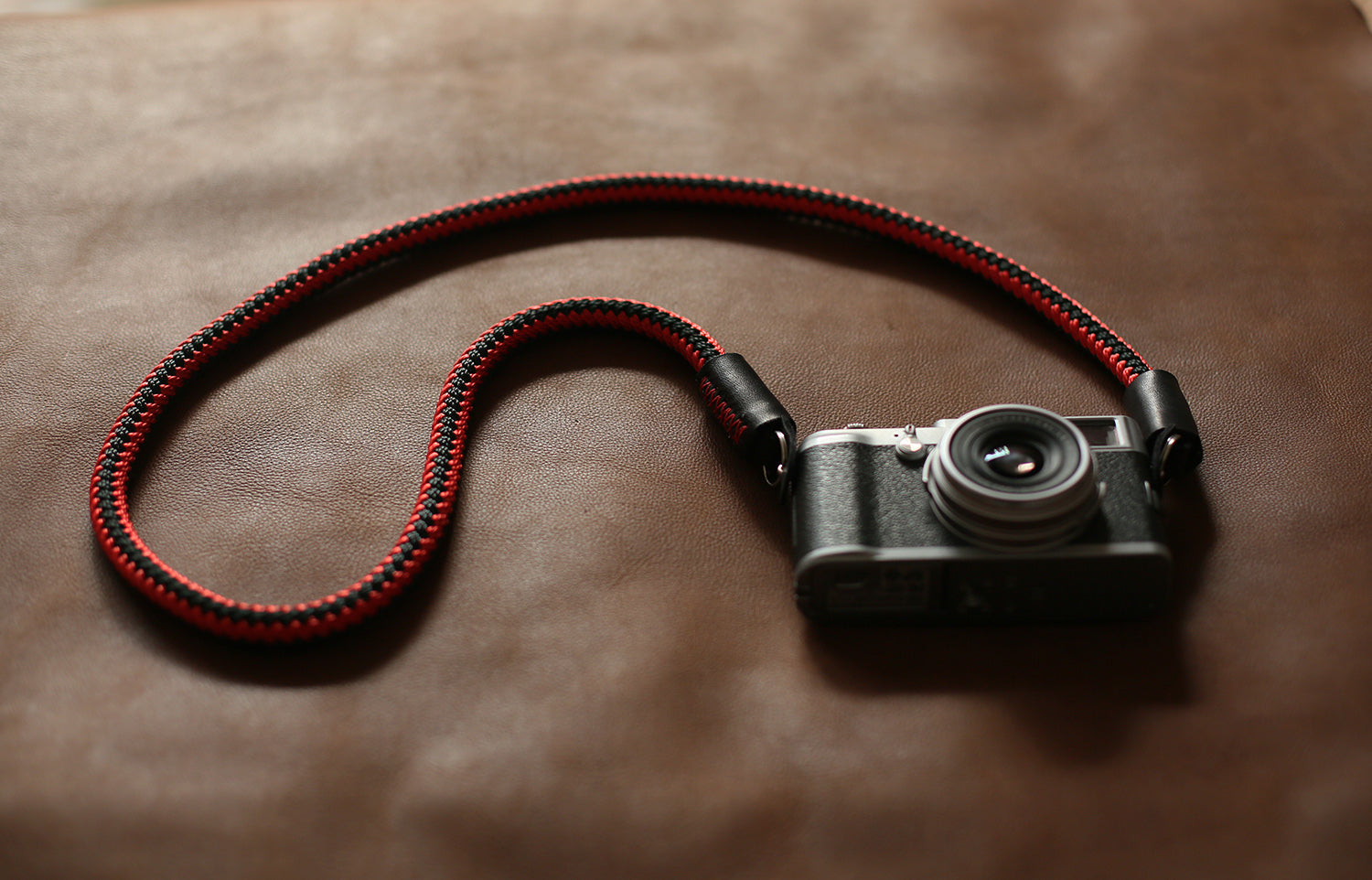 Best camera strap handmade red and black climbing rope black leather | windmup.com - windmup