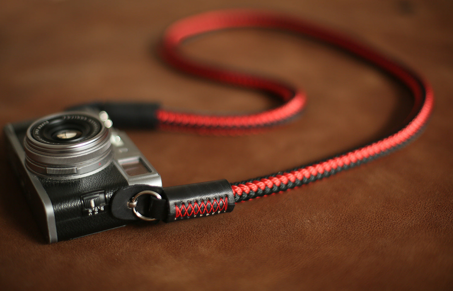 Best camera strap handmade red and black climbing rope black leather | windmup.com - windmup