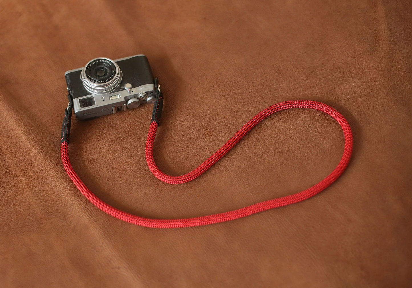 Adjustable handmade camera strap for photographers