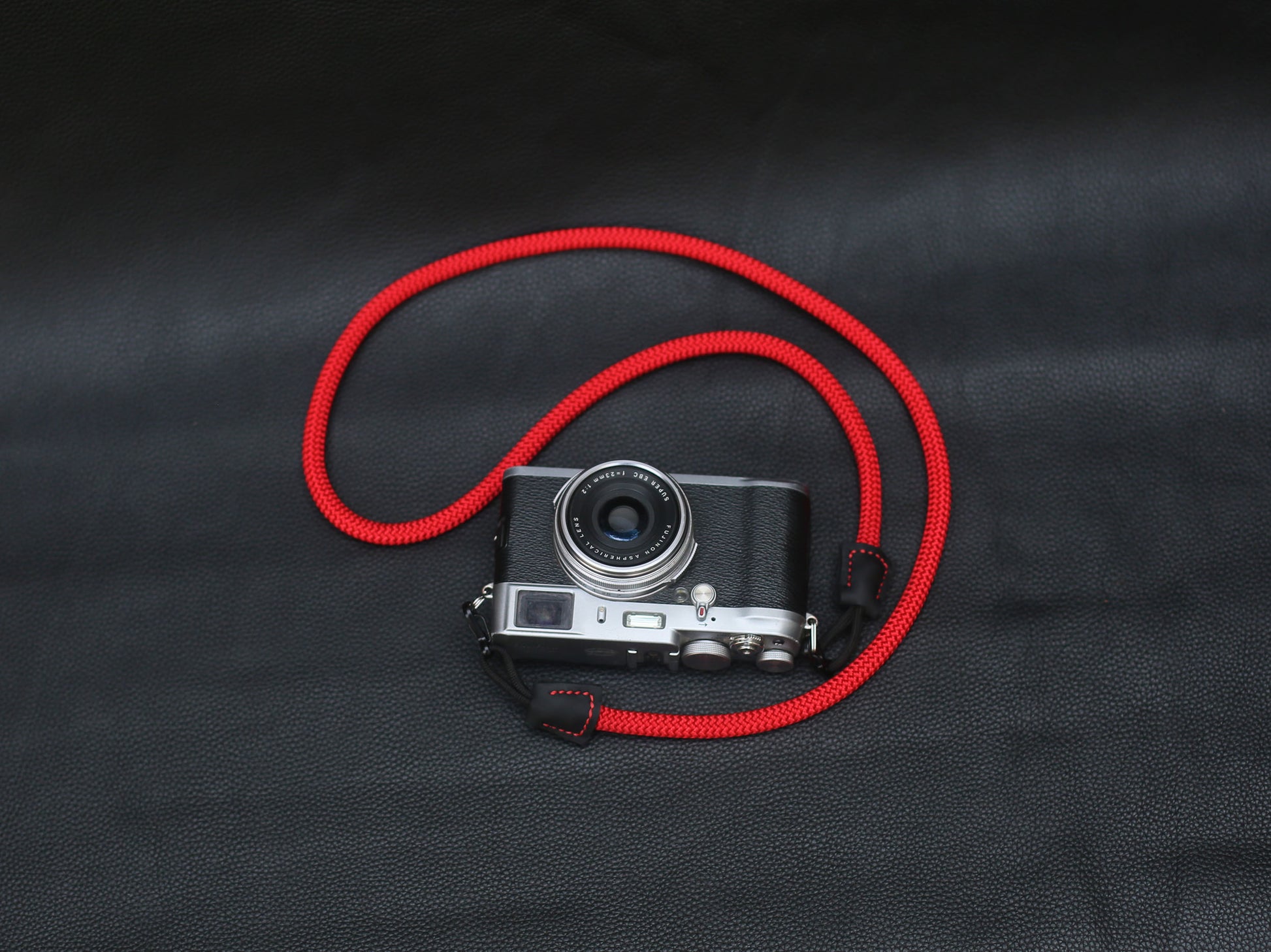 Windmup quick-release red climbing rope camera strap with full-grain leather ends