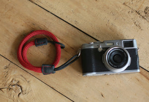 Handmade camera wrist band climbing rope red | windmup.com - windmup