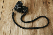Handmade weave  camera neck shoulder strap all black | windmup.com - windmup