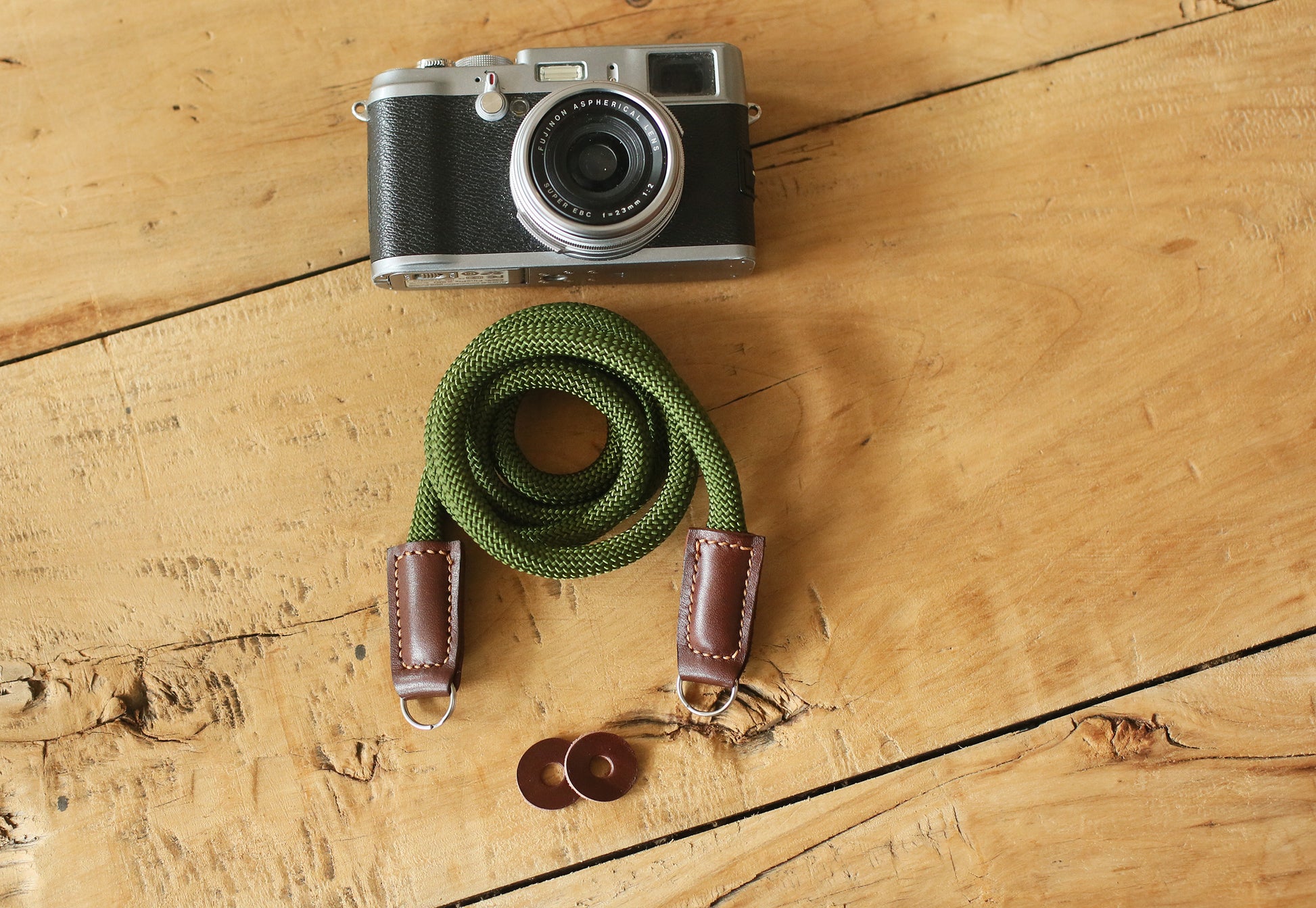 windmup handmade camera accessory